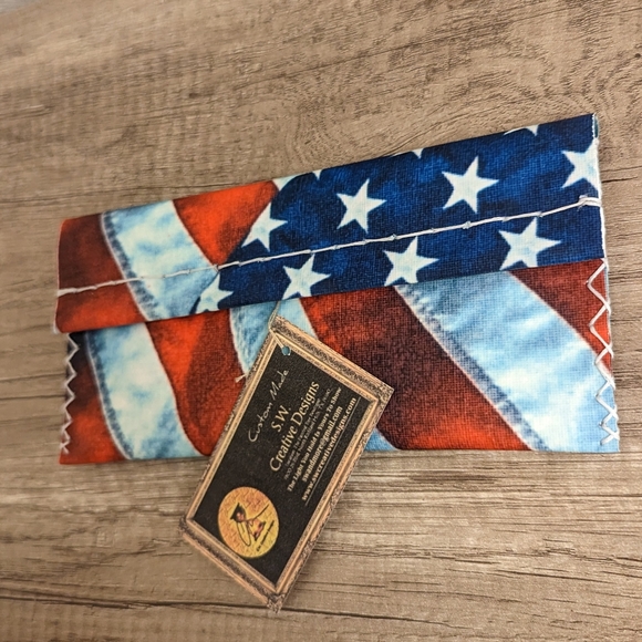 Custom Wallet/Phone Case - Picture 3 of 6